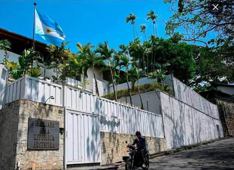 opositores venezolanos embajada de Argentina