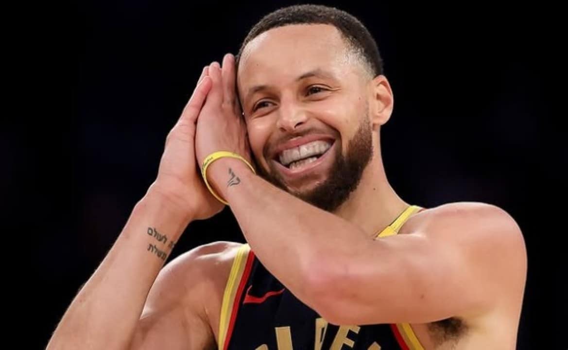 STEPHEN CURRY A DORMIR