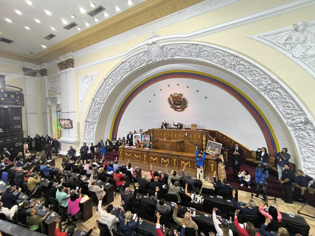 Rusia saluda asociación estratégica con Venezuela