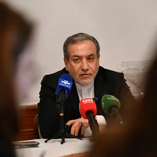 Irán