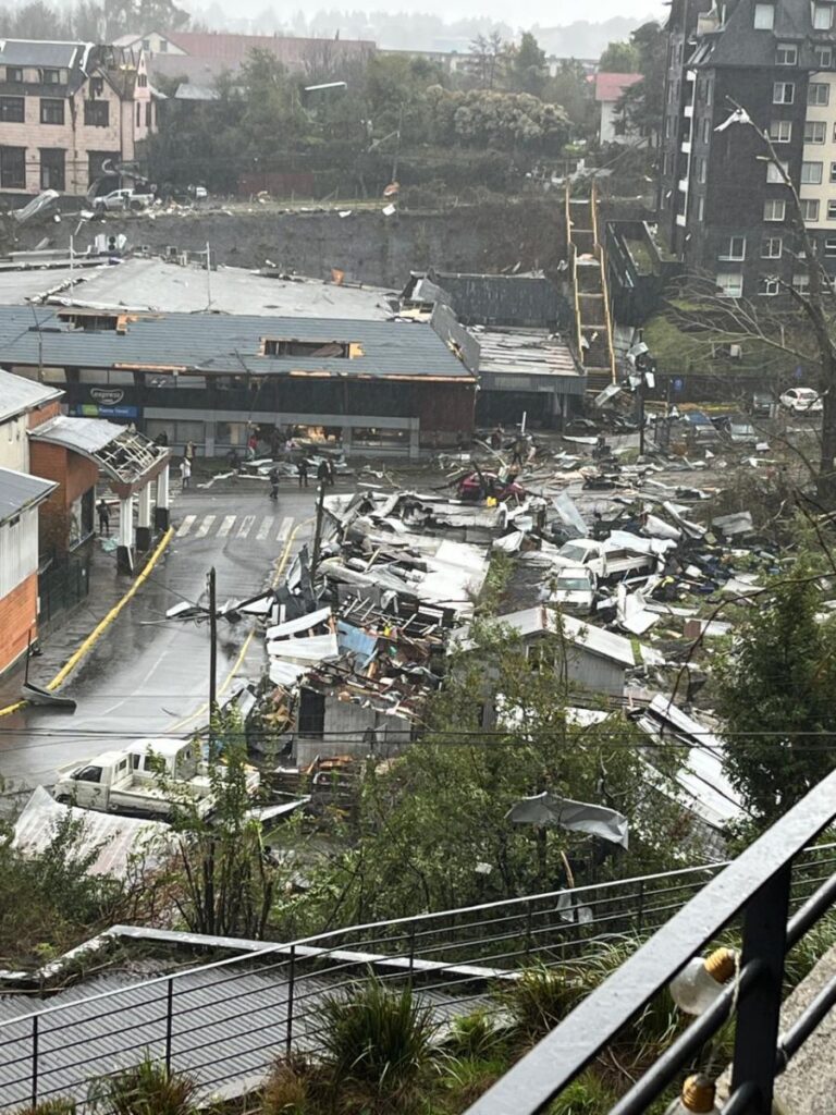tornado puerto varas peligro