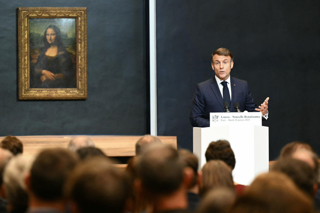 Macron en el Louvre