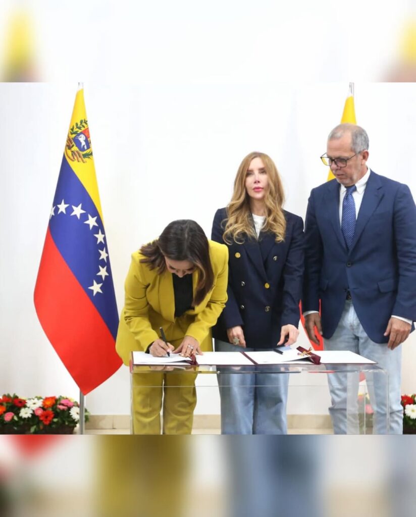 Venezuela y Colombia dan un paso histórico con la firma de un acuerdo para crear una Zona Económica Especial de Paz