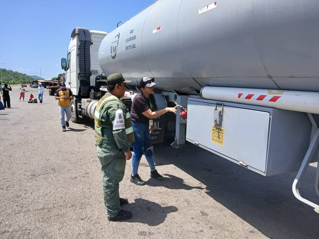 Más de 49 mil kilogramos de materiales peligrosos incautados durante fiscalizaciones ambientales en Venezuela