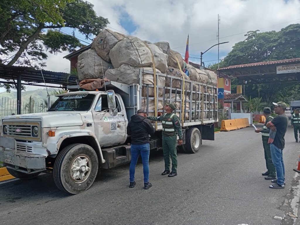 Más de 49 mil kilogramos de materiales peligrosos incautados durante fiscalizaciones ambientales en Venezuela