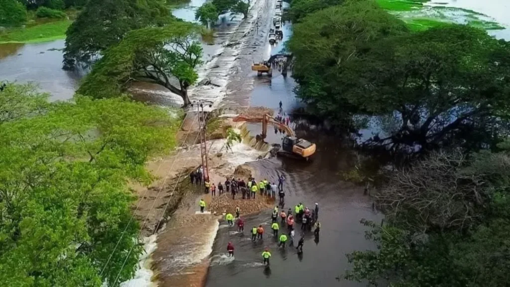 Gobernadores y autoridades unifican esfuerzos para mitigar inundaciones en Guárico y Apure