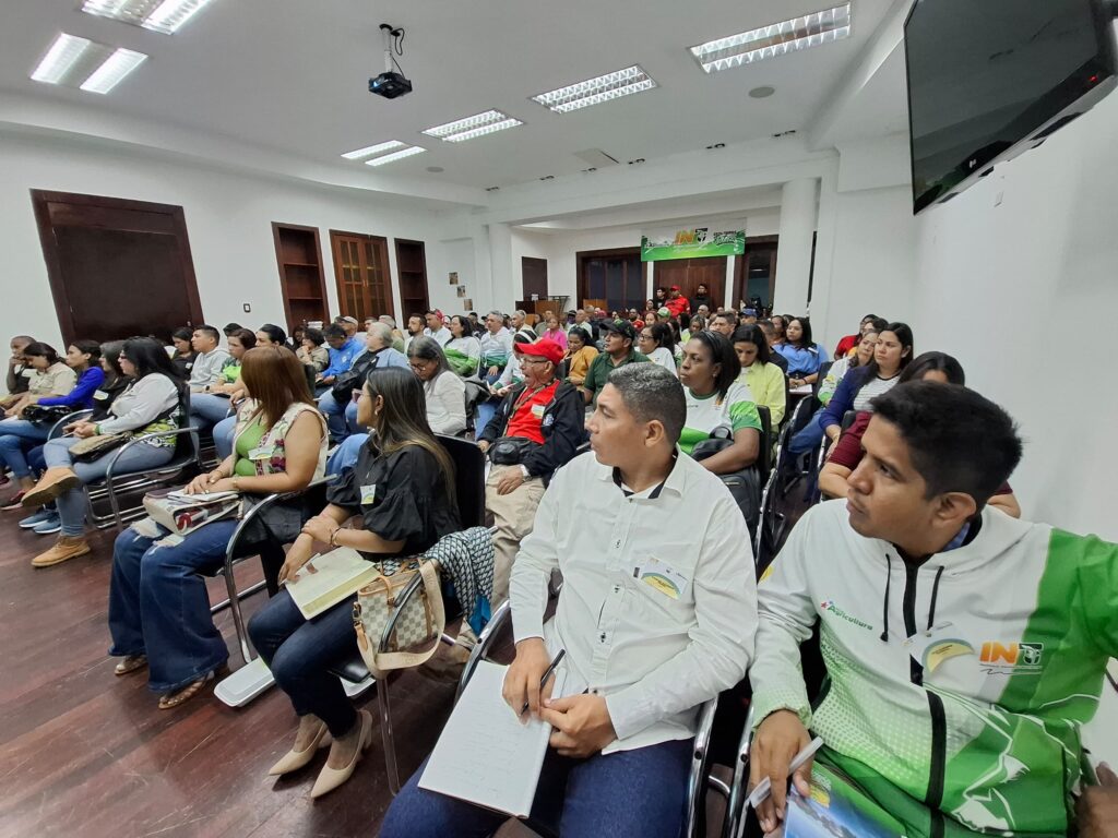 Venezuela supera la cifra de 1,400 formadores capacitados en Agricultura Regenerativa