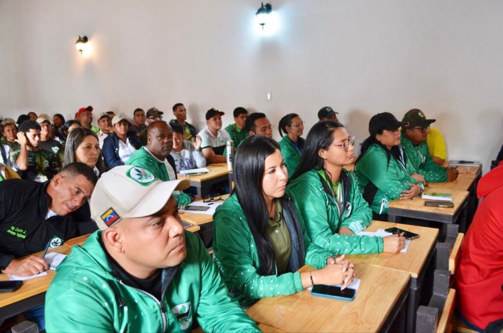 Venezuela fortalece la gestión de sus parques nacionales y monumentos naturales para la conservación y el desarrollo sostenible