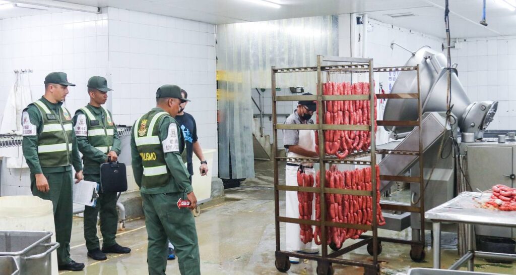 Fuerte operativo ambiental en Táchira: 208 litros de sustancias peligrosas retenidos para proteger el ecosistema