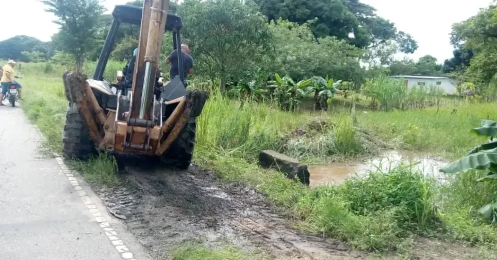 Activan ruta fluvial provisional para garantizar movilidad entre Apure y Guárico