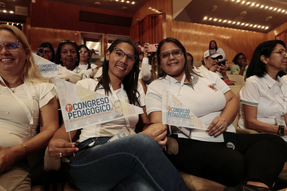 La educación como base de la libertad y la emancipación. Primer Congreso Pedagógico de Maestras y Maestros Bolivarianos
