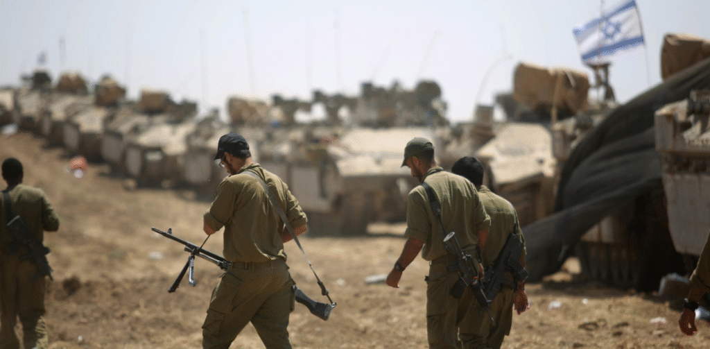 Colonos israelíes protestan en las fronteras de Gaza para acelerar la ocupación ilegal de territorio palestino