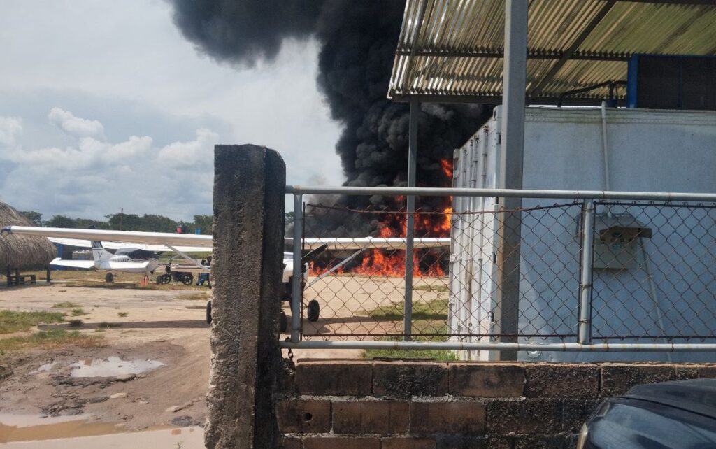 Incendio en Hangar Sham Nasser en Aeródromo La Paragua del estado Bolívar deja dos heridos