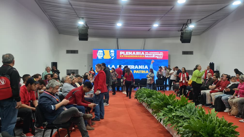 Solidaridad internacional: “Fuera los buques agresores contra Venezuela” Solidaridad internacional: “Fuera los buques agresores contra Venezuela”