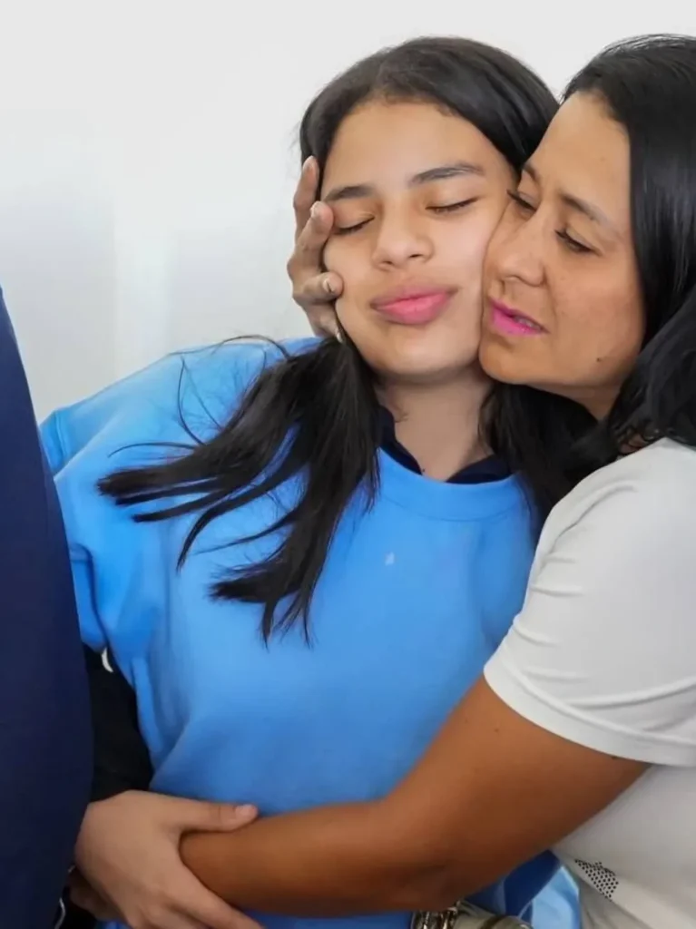 Un nuevo vuelo con 185 compatriotas venezolanos, entre ellos cinco menores que habían sido retenidos en Estados Unidos, arribó recientemente