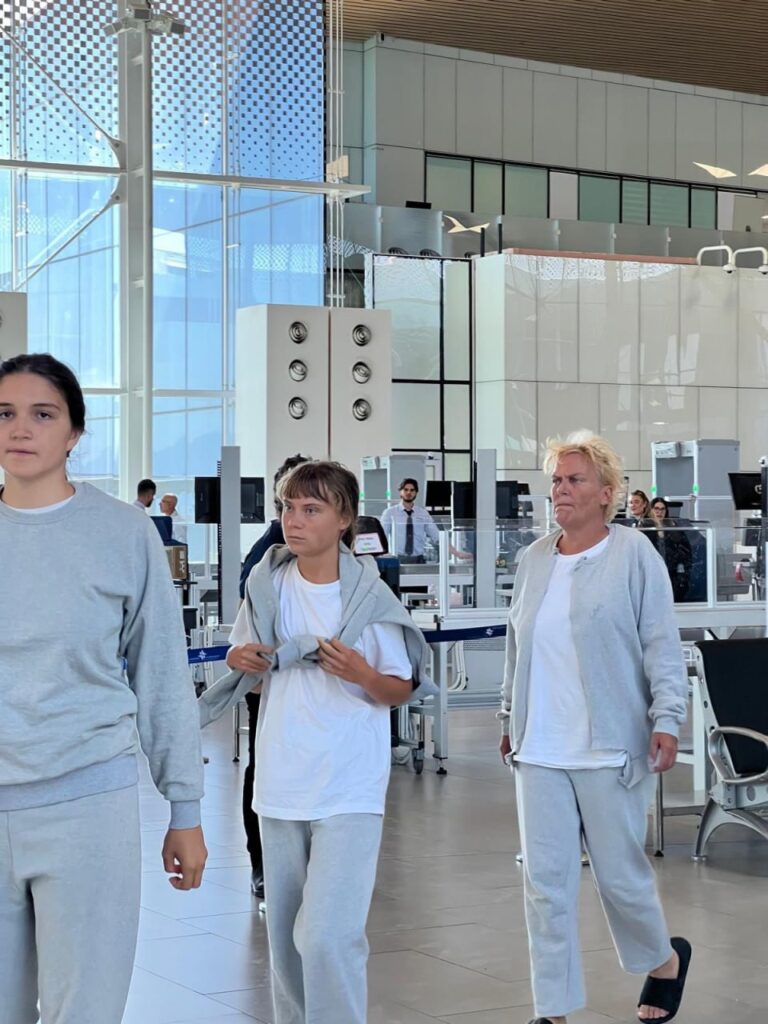 Israel deporta a Greta y a 170 activistas de la Flotilla Global Sumud