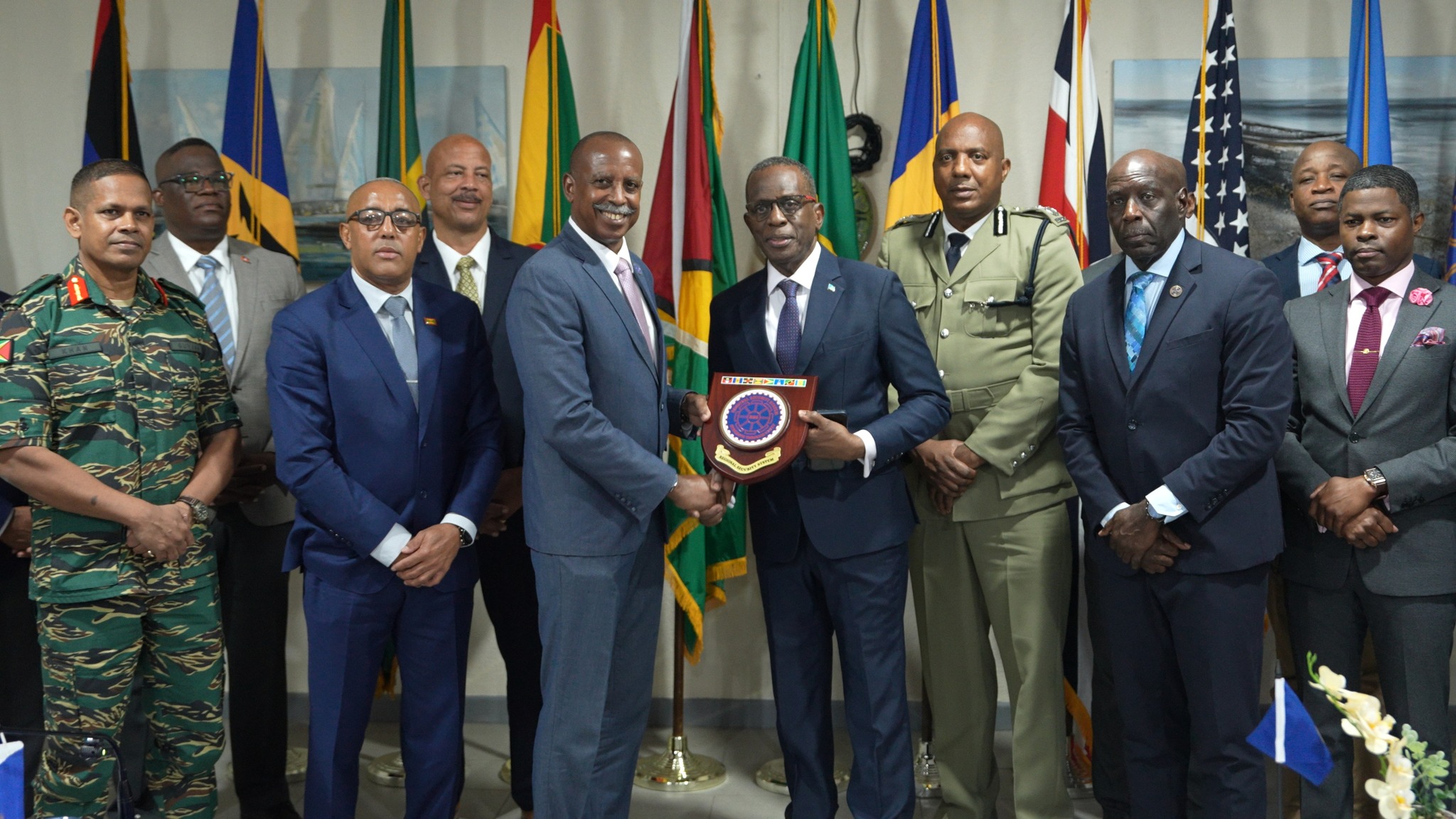 Ministros y oficiales del caribe, miembros del mecanismo del Sistema Seguridad Regional