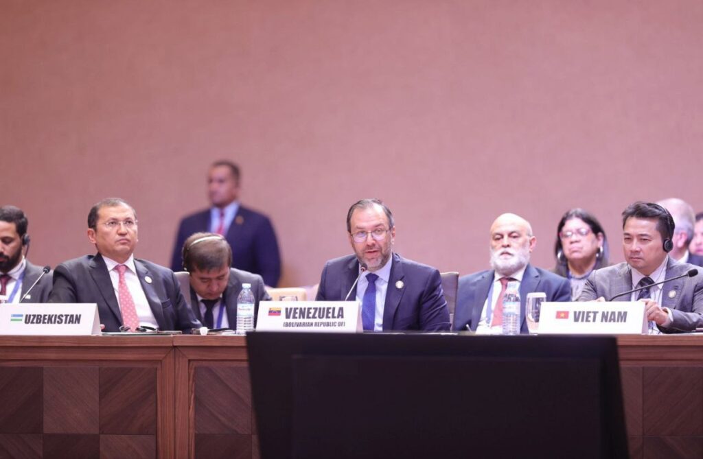 Venezuela y Argelia reafirman alianza estratégica en la 19ª Cumbre del Movimiento de Países No Alineados