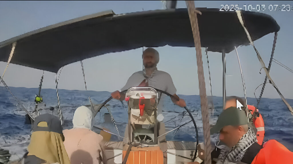 Marinette el último barco de la Flotilla Global Sumud es interceptado por fuerzas israelíes a menos de 50 millas de Gaza