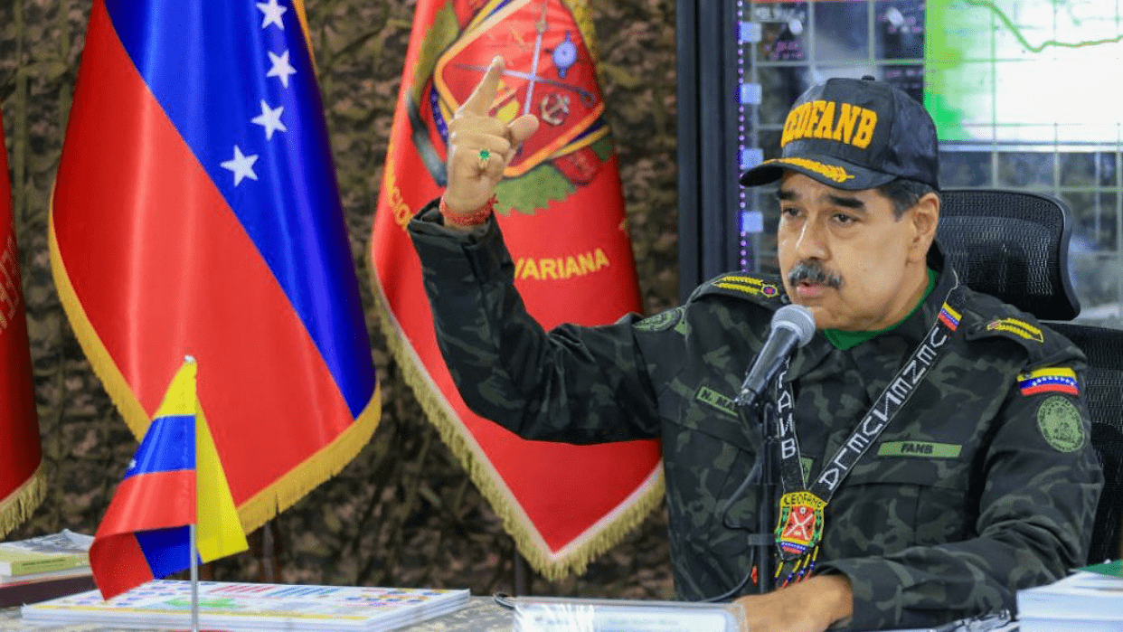 Maduro celebra éxito en la jornada 