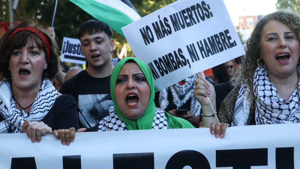 Huelga nacional en España: manifestantes reclaman justicia para Palestina y exigen el fin de la complicidad hacía Israel