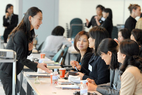 En Japón, los empleados eligen a sus jefes para combatir la alta rotación causada por malos líderes