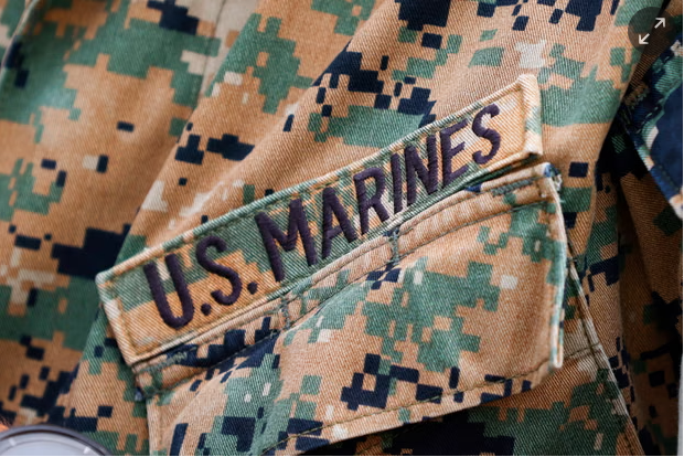 El coronel Doug Krugman renuncia al Cuerpo de Marines de EE. UU. por desacuerdos con las políticas de Trump