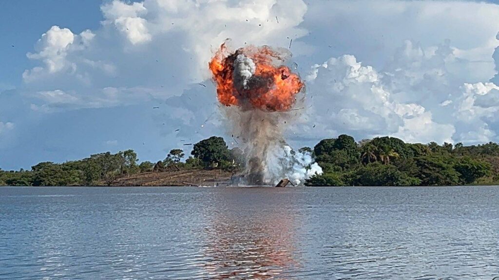 Desmantelan campamento ilegal de extracción de oro en Bolívar durante Operación Roraima 2025