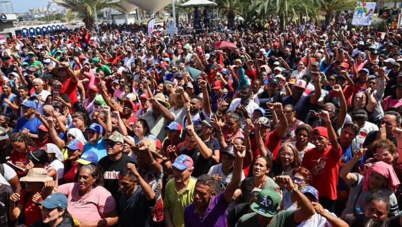 Venezuela fortalece el Poder Popular con la juramentación de 240,000 Comités Bolivarianos de Base Integral