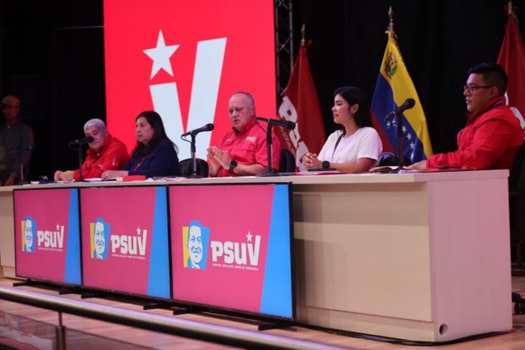 Diosdado Cabello impulsa la organización de 235.722 calles como base de la Revolución Bolivariana