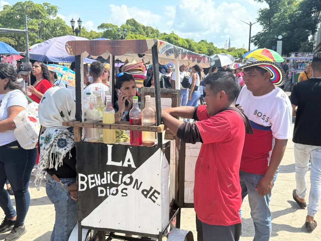 Maracaibo, capital del estado Zulia, conmemora con gran devoción el 316 aniversario del milagro que marcó la llegada de la Virgen de Chiquinquirá