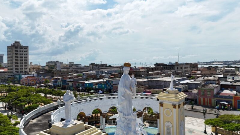 Maracaibo, capital del estado Zulia, conmemora con gran devoción el 316 aniversario del milagro que marcó la llegada de la Virgen de Chiquinquirá
