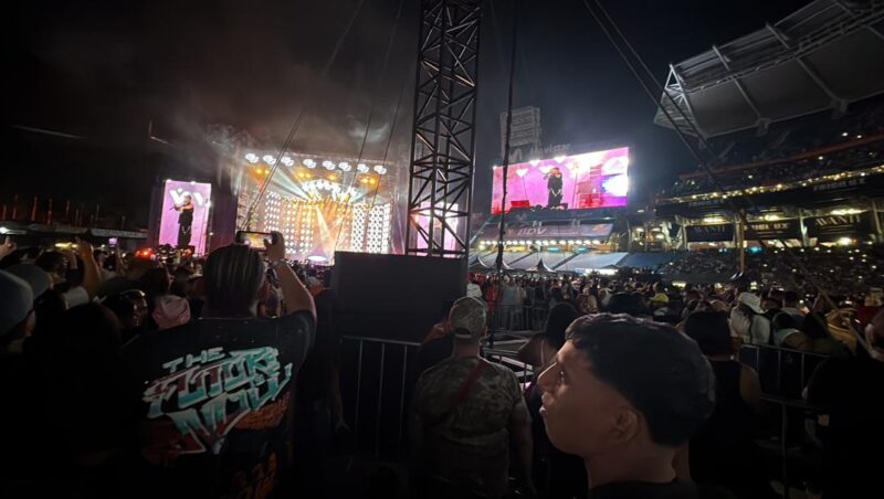 Estadio Monumental Simón Bolívar vibra con la “Old School Reggaeton”