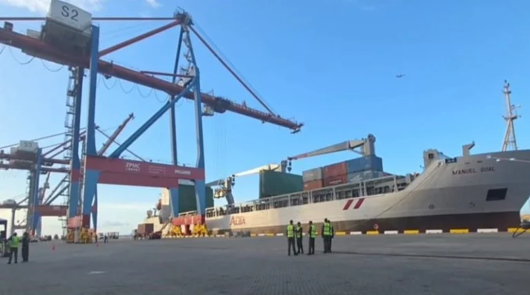 Venezuela envía segundo buque de ayuda humanitaria a Cuba tras el paso del huracán Melissa