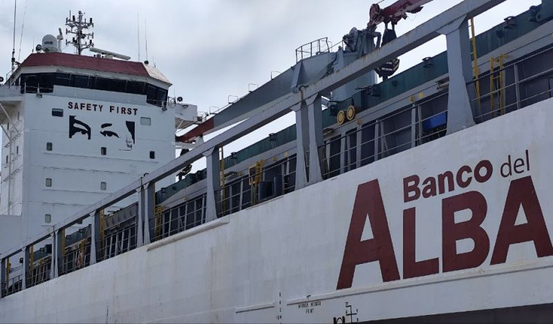Llega a Cuba segundo buque de Venezuela con ayuda humanitaria tras el paso del huracán Melissa