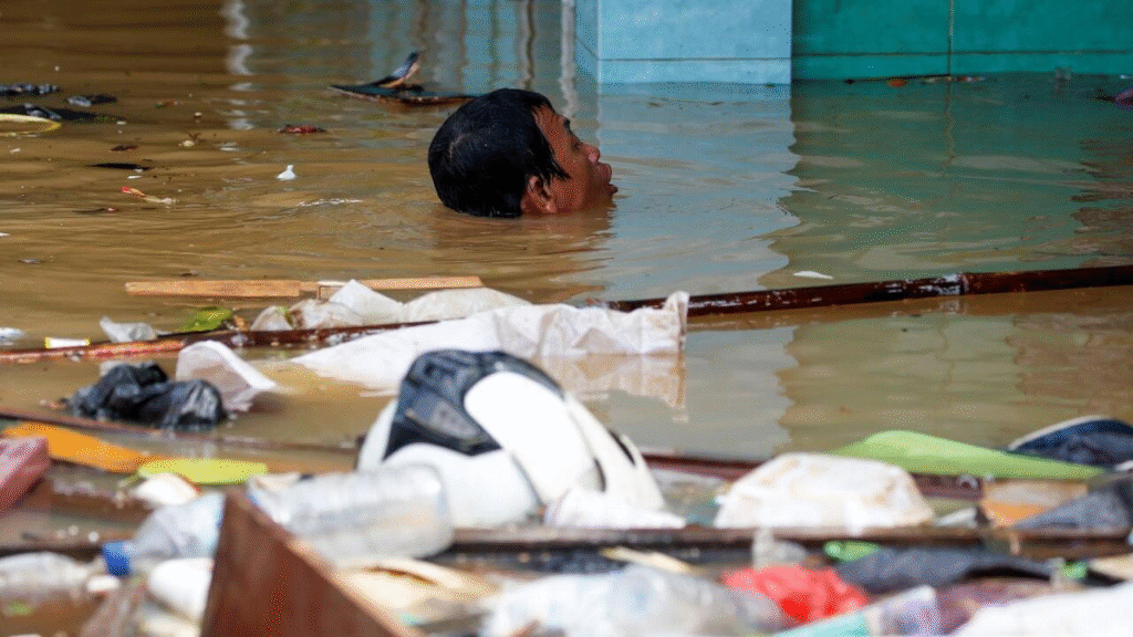 Tragedia en Sumatra: Inundaciones y deslizamientos de tierra dejan decenas de muertos y miles de evacuados