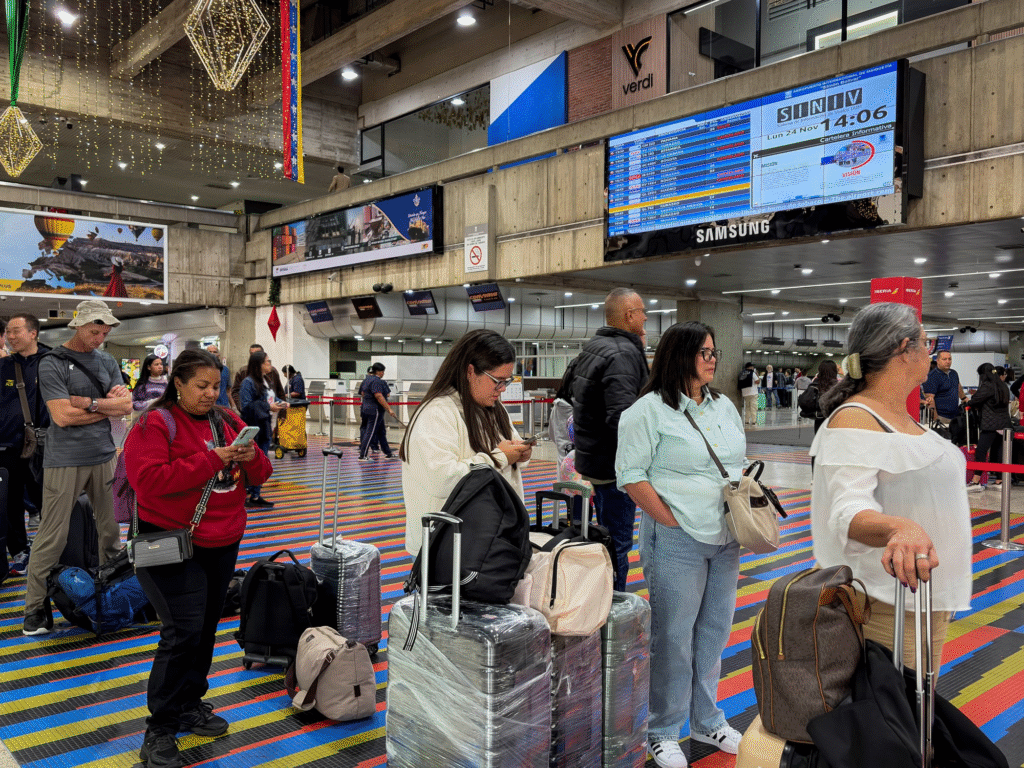 Venezuela revoca concesión a seis aerolíneas internacionales