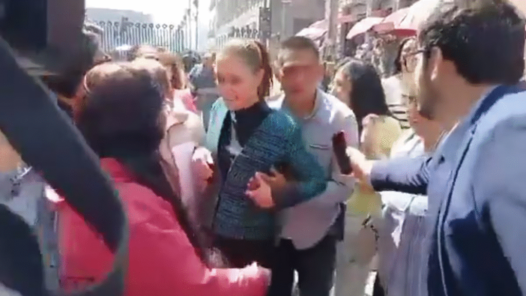 Claudia Sheinbaum sufre acoso en plena vía pública: un llamado urgente a reforzar la seguridad y erradicar la violencia contra las mujeres en México