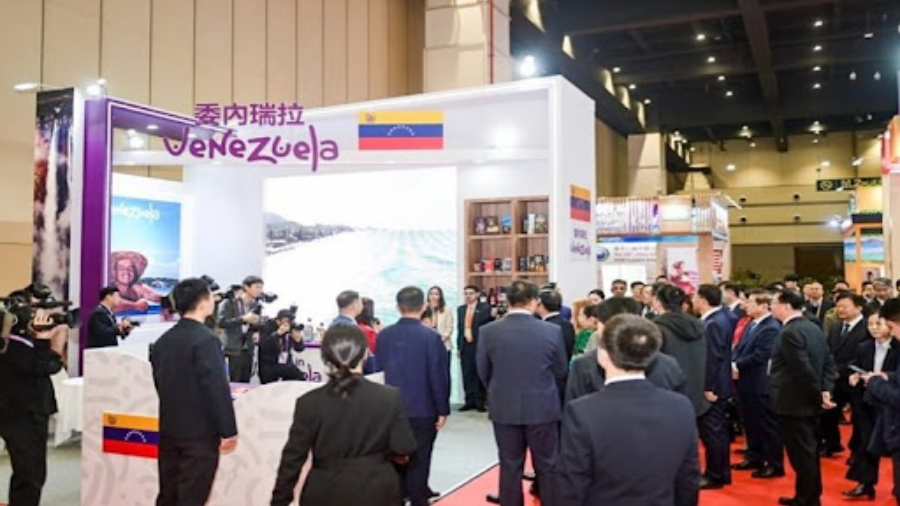 Venezuela y China negocian acuerdo histórico de arancel cero para 400 productos en Expo Shanghái 2025
