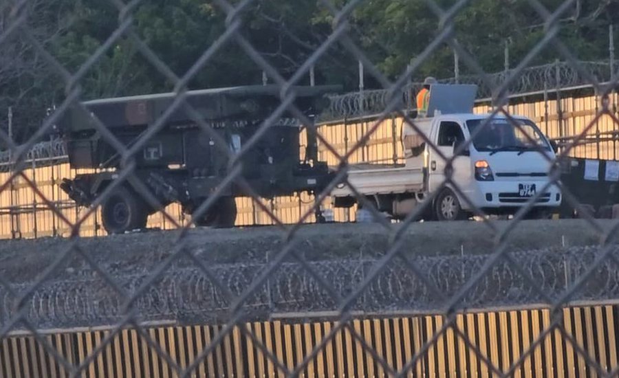 Equipamiento militar y radares instalados en Crown Point, Tobago, Trinidad y Tobago.