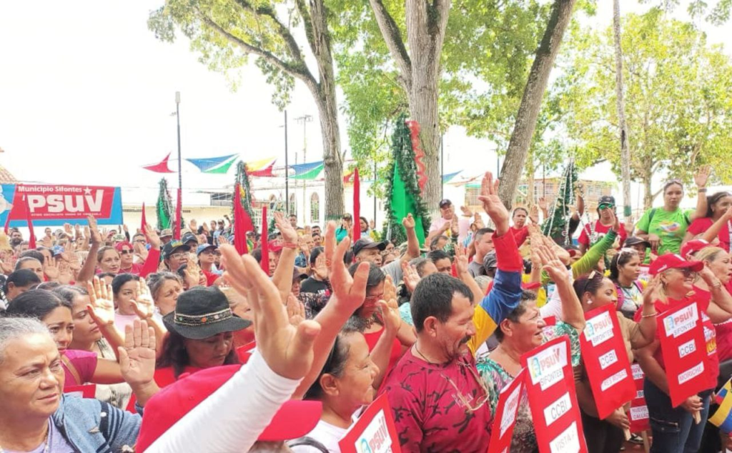 Juramentación de Comandos Populares en Guayana Esequiba para defender la soberanía de Venezuela