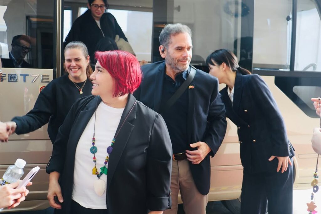 Venezuela mira a Asia: embajador y ministra de Turismo fortalecen estrategia en Travel Mart Haikou 2025